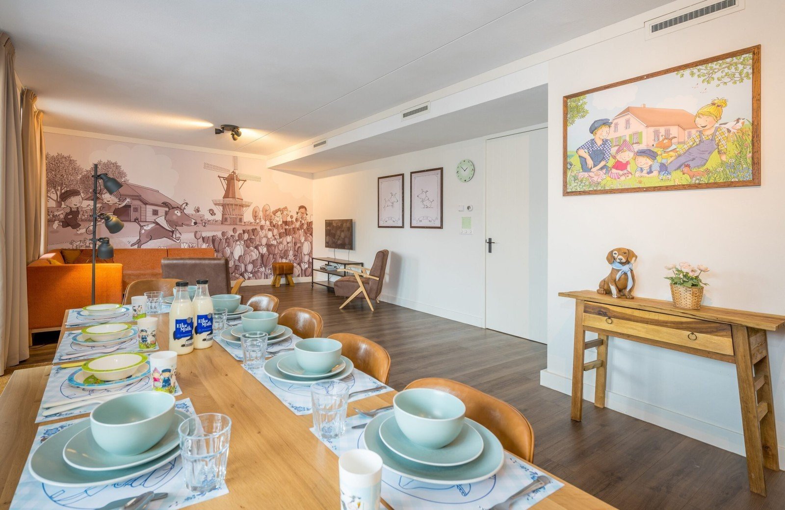 Groepsaccommodatie eettafel Familie Resort Molenwaard