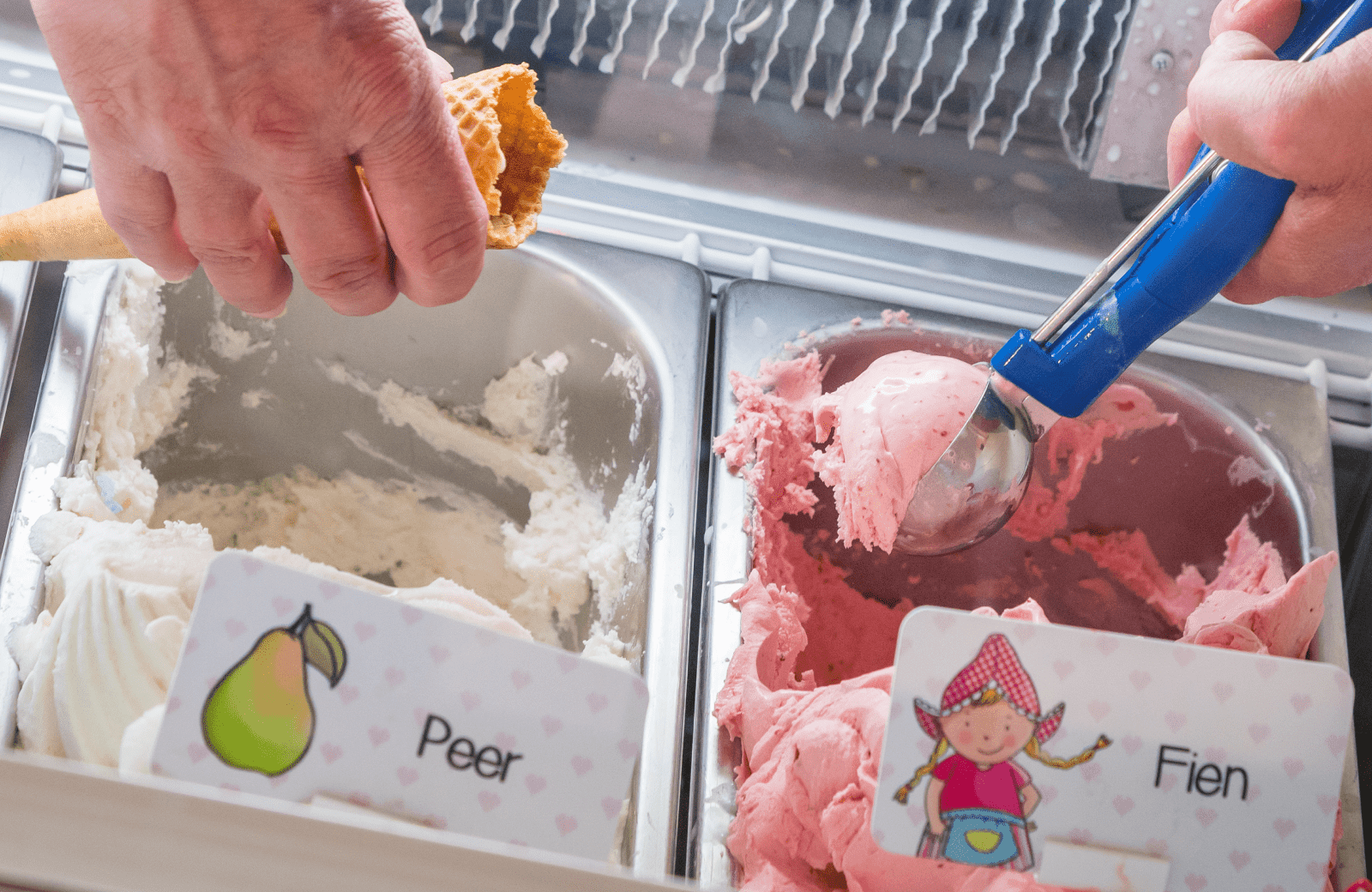 ijs scheppen ijskuipje