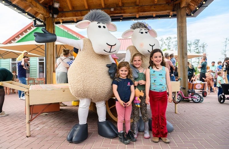 Meet en greet mike en molly bij familie resort molenwaard