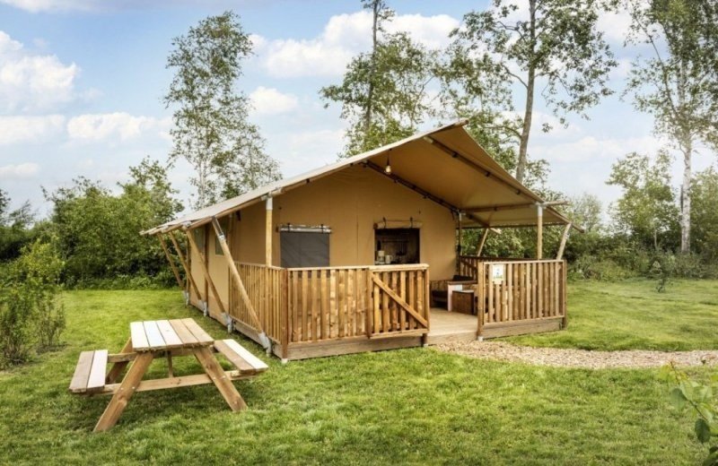 Avonturentent familie resort molenwaard