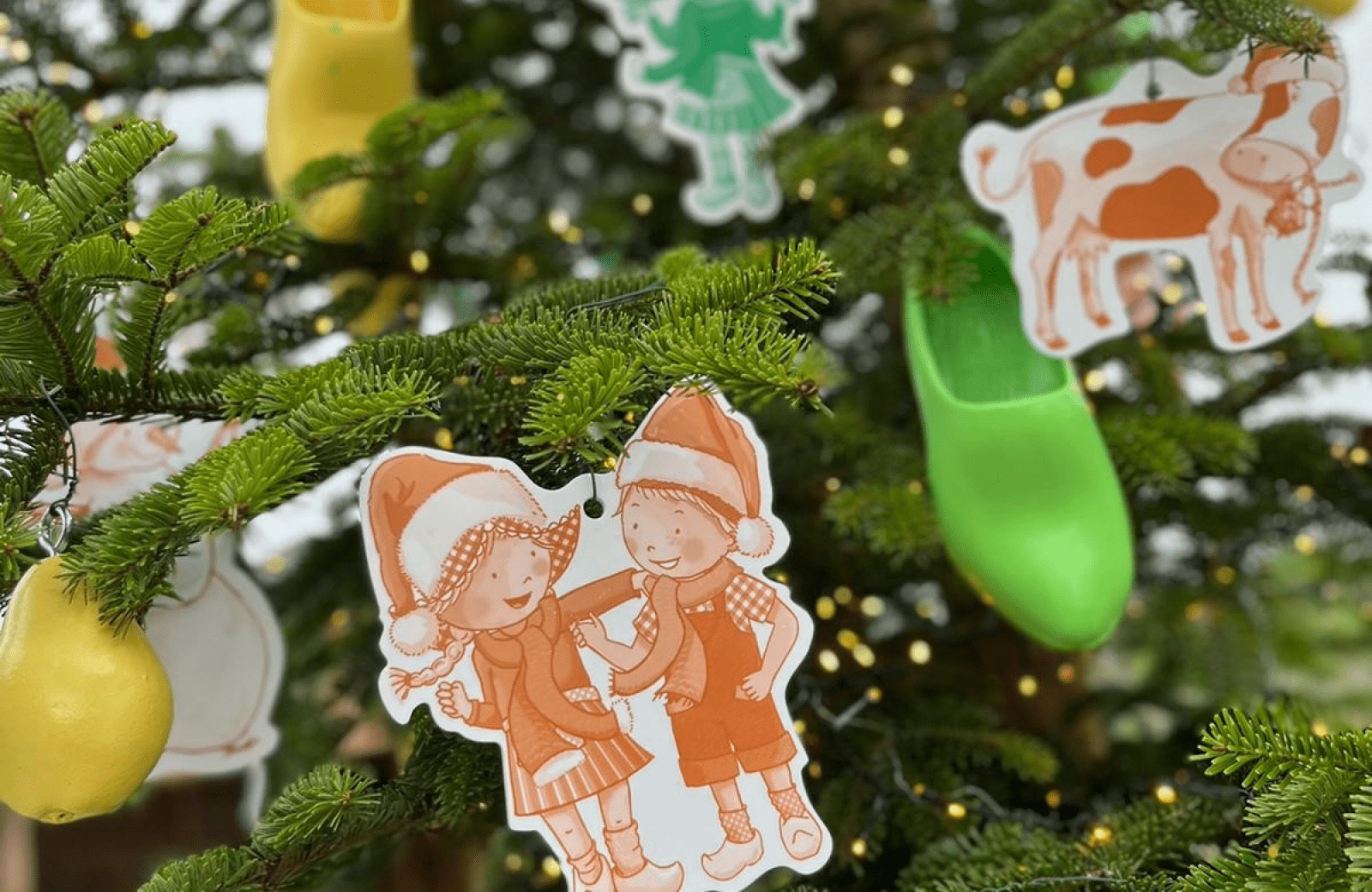 Decorated Fien & Teun Christmas Tree