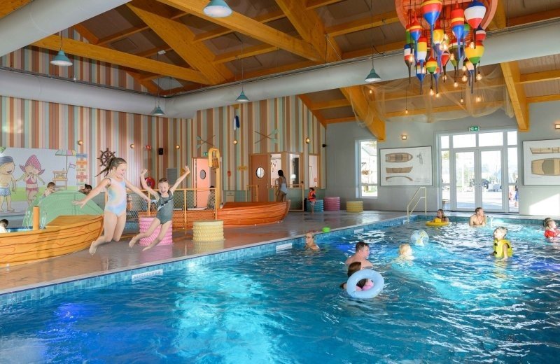 Zwembad 11 bijgesneden verkleind